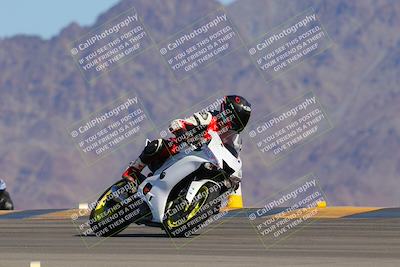 media/Oct-01-2023-SoCal Trackdays (Sun) [[4c570cc352]]/Turn 9 Set 1 (950am)/